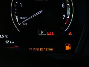 2021sDrive25i M\b п؅^