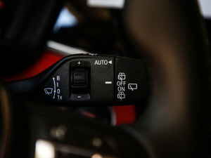 2021sDrive25i M\b п؅^