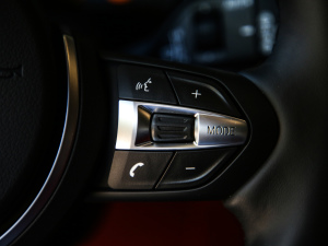 2021sDrive25i M\b п؅^