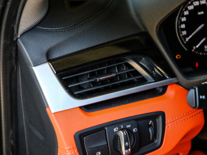 2021sDrive25i M\b п؅^(q)