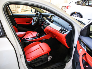 2021sDrive25i M\b п؅^(q)