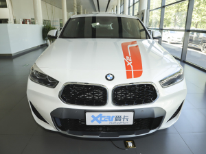 2021款sDrive25i 锋芒版 正前