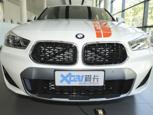 2021款sDrive25i 锋芒版 中网