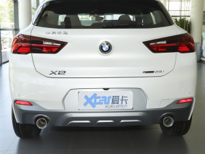 2021sDrive25i hâ Ś