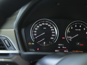 2021sDrive25i hâ п؅^(q)