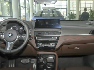 2021款sDrive25i 锋芒版 中控台