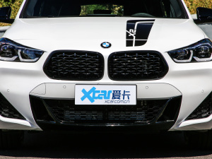 2021款xDrive25i 曜夜版 中网
