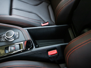 2021xDrive25i ҹ п؅^