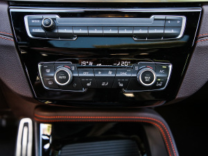 2021xDrive25i ҹ п؅^