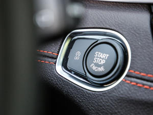 2021xDrive25i ҹ п؅^