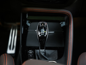 2021xDrive25i ҹ п؅^(q)