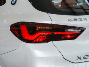 2021款改款 sDrive25i M运动套装 尾灯