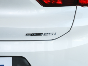 2021Ŀ sDrive25i M\(yn)(dng)b (x)(ji)^