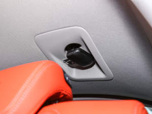 2021Ŀ sDrive25i M\b g