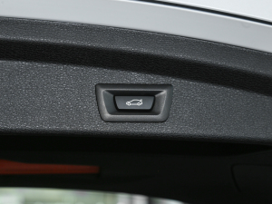 2021Ŀ sDrive25i M\b g