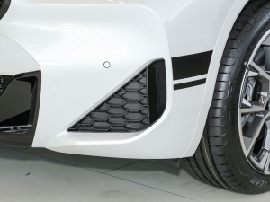 2021Ŀ xDrive25i ҹ ^