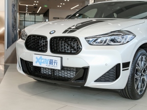 2021Ŀ xDrive25i ҹ ^