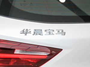 2021Ŀ xDrive25i ҹ ^