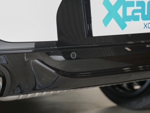 2021Ŀ xDrive25i ҹ ^