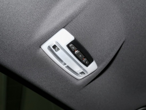 2021Ŀ xDrive25i ҹ п؅^