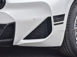 2021Ŀ sDrive25i ҹ  ^