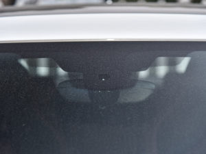 2021Ŀ sDrive25i ҹ  ^