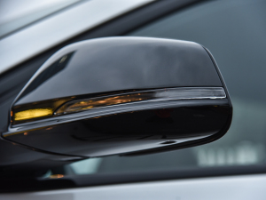 2021Ŀ sDrive25i ҹ  ^