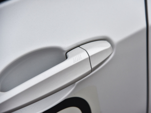 2021Ŀ sDrive25i ҹ  ^