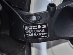 2021Ŀ sDrive25i ҹ  ^