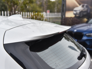 2021Ŀ sDrive25i ҹ  ^