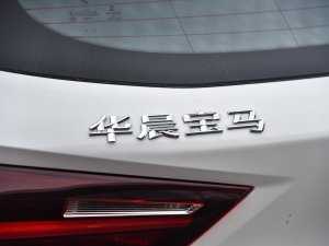 2021Ŀ sDrive25i ҹ  ^