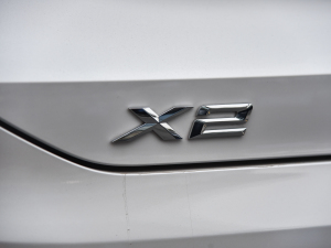 2021Ŀ sDrive25i ҹ  ^