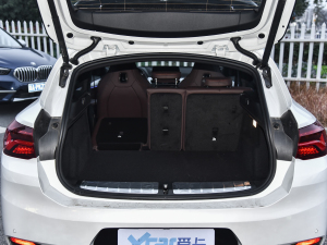 2021Ŀ sDrive25i ҹ  g