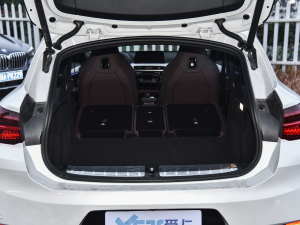 2021Ŀ sDrive25i ҹ  g