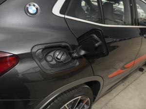 2021Ŀ sDrive25i hâ  w