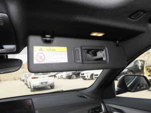 2021Ŀ sDrive25i hâ  ꖰ壨ң