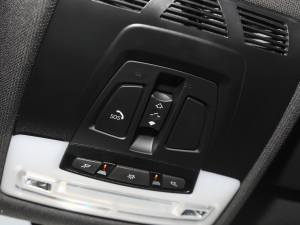 2021Ŀ sDrive25i hâ  п؅^