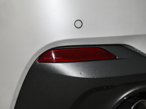 2021Ŀ sDrive25i MԽҰb ^