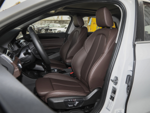 2021款改款 sDrive25i M越野套装 主驾驶座椅