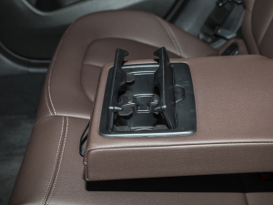 2021Ŀ sDrive25i MԽҰb ֹ