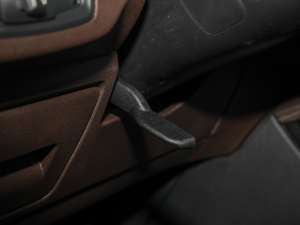 2021Ŀ sDrive25i MԽҰb п؅^