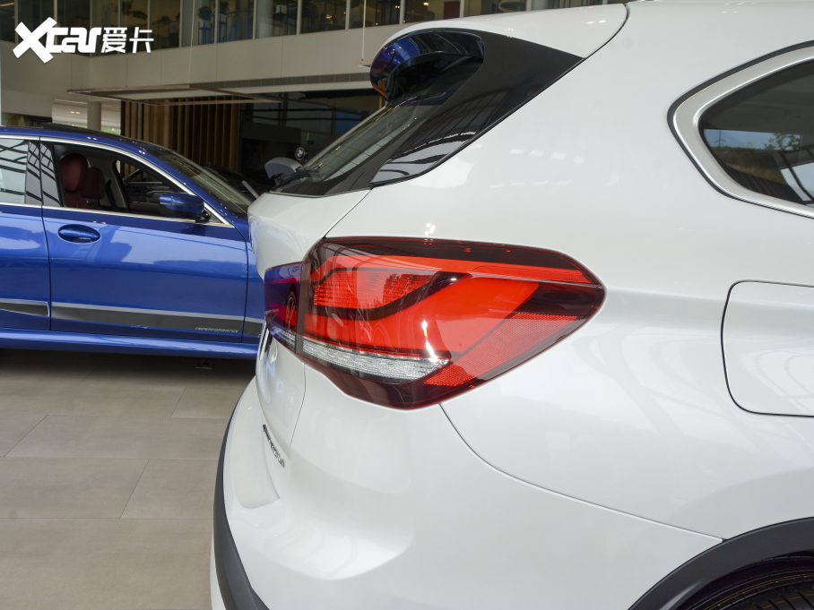 2021RX1 Ŀ sDrive20Li r