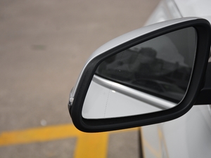 2021xDrive25Li   (x)(ji)^