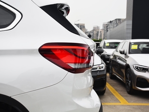 2021xDrive25Li   (x)(ji)^