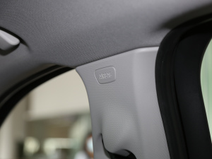 2021Ŀ sDrive25Li I g