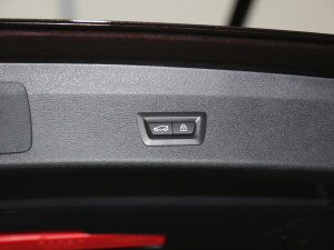 2021Ŀ sDrive25Li I(lng) g