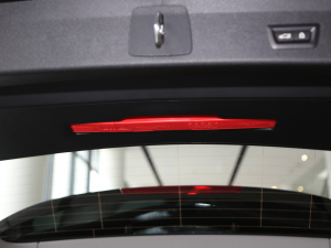 2021Ŀ sDrive25Li I(lng) g