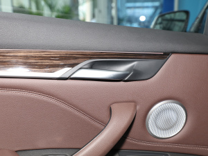 2021Ŀ xDrive25Li  g