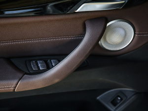 2021Ŀ sDrive20Li  g