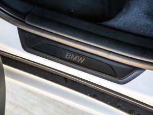 2021Ŀ sDrive20Li  g